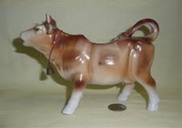 Bad Nassau souvenir cow creamer