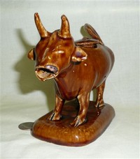 unusual Rockingham ware cow creamer 1