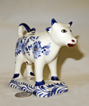 Modern Delft Cow creamer on base