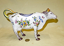 Large Renoleau Souvenir Cow creamer, St Malo