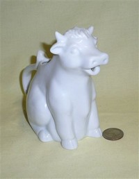 Studio Nova white cow creamer