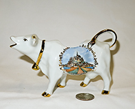 Mont St Michel sounecir cow creamer