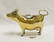 Tiffany gold wash Schuppe=like cow creamer