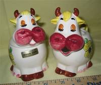 Enesco's Bessie Cow creamer and sugar