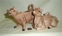 Brown 'Kenmar' cow creamer & sugar