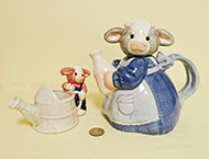 Mary's Moo Moos cow teapot & creamer