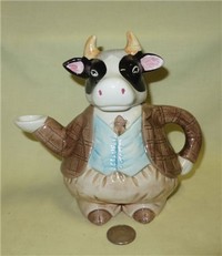 Natty gentleman cow creamer